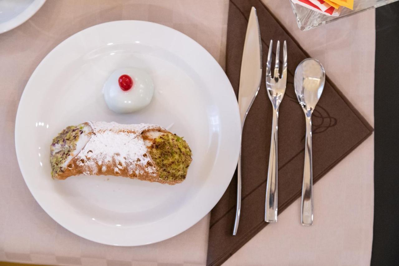 B&B Palazzo Perrotta Catania Ngoại thất bức ảnh